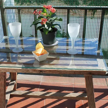 Carlota Carihuela Appartement
